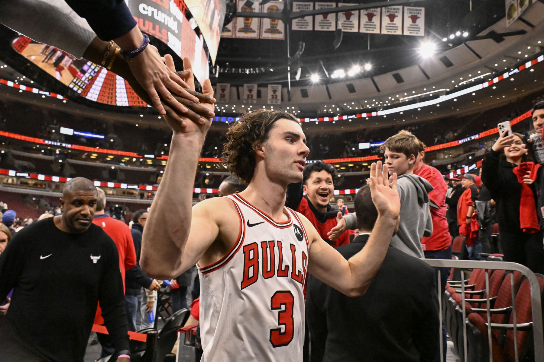 Bulls Notes: Gidi는 Jazz와의 경기에 복귀할 가능성이 높으며 Coby White의 업그레이드는 의심스럽습니다.